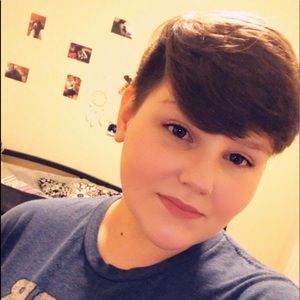 Meet your Posher, Linsey